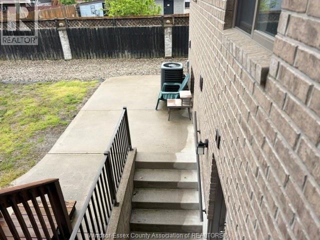 1870 Dominion, Windsor, Ontario  N9B 3H9 - Photo 26 - 26019583