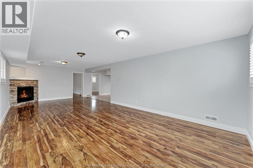 128 Marina Grove, Lakeshore, Ontario  N9K 1C9 - Photo 34 - 26019597