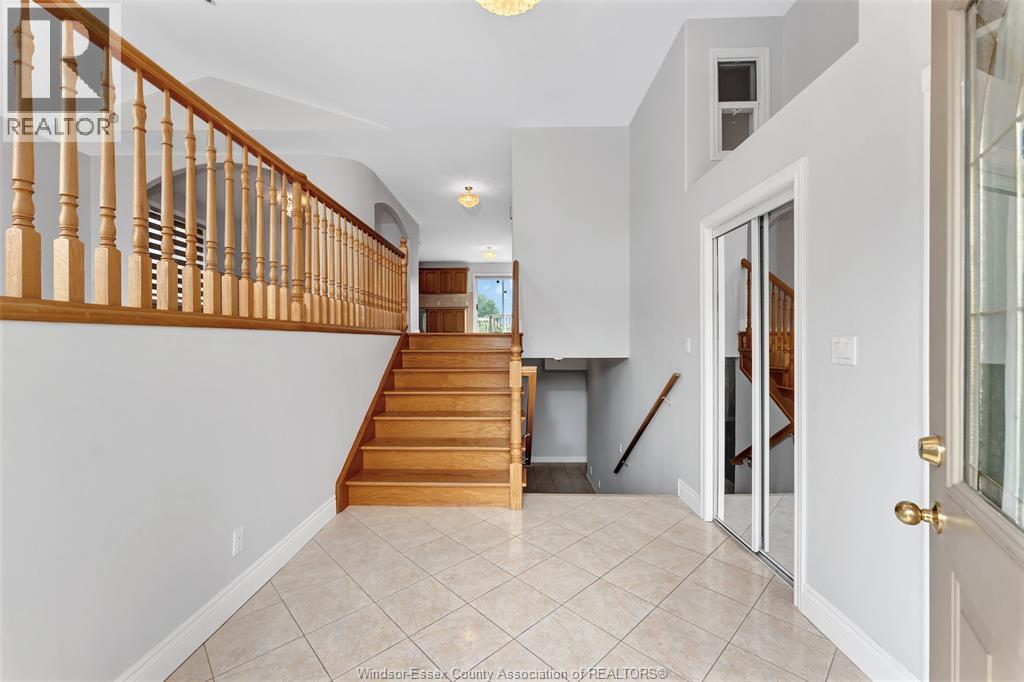 128 Marina Grove, Lakeshore, Ontario  N9K 1C9 - Photo 9 - 26019597