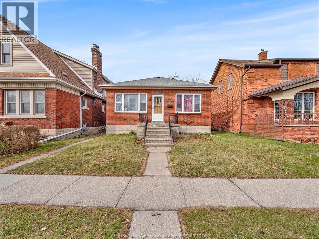 1477 Windermere Road, Windsor, Ontario  N8Y 3G1 - Photo 2 - 26019602
