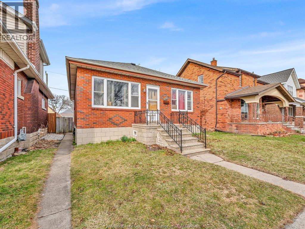 1477 Windermere Road, Windsor, Ontario  N8Y 3G1 - Photo 4 - 26019602