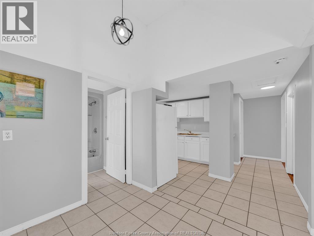 1153 University, Windsor, Ontario  N9A 3A5 - Photo 13 - 26019488