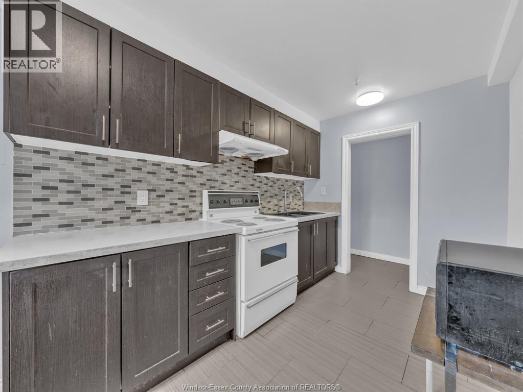 531 Mill Street, Windsor, Ontario  N9C 2R7 - Photo 10 - 26019614
