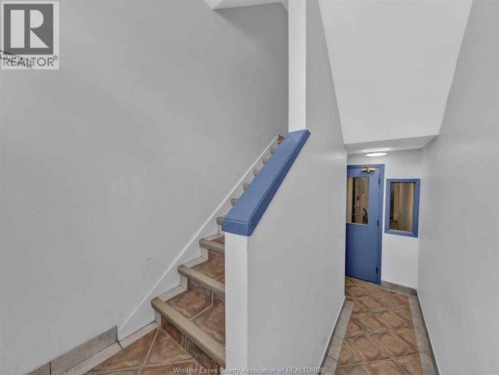 531 Mill Street, Windsor, Ontario  N9C 2R7 - Photo 5 - 26019614