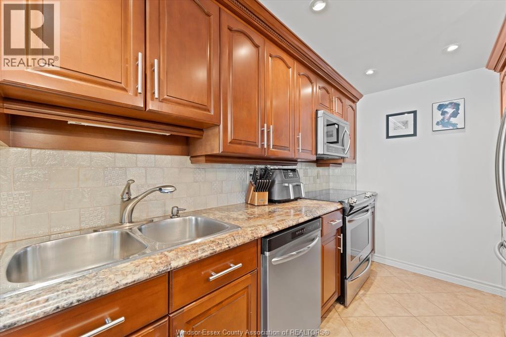 515 Riverside Drive West Unit# 1608, Windsor, Ontario  N9A 7C3 - Photo 10 - 26019638