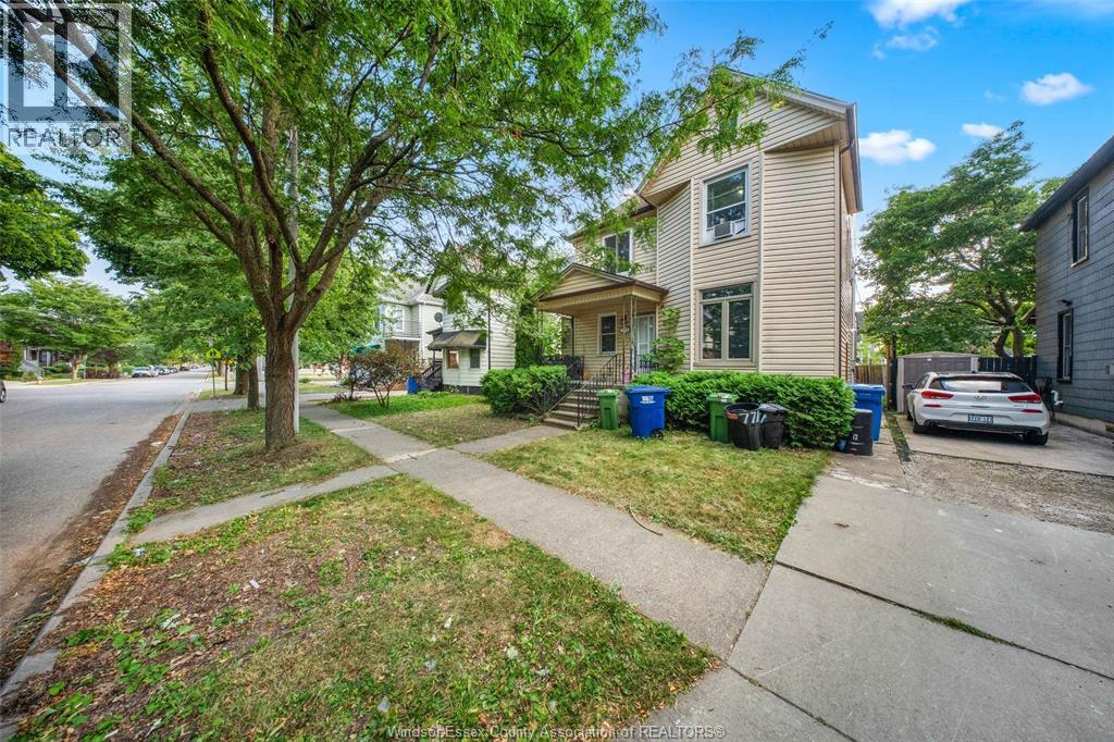 771 CHILVER ROAD, Windsor, Ontario