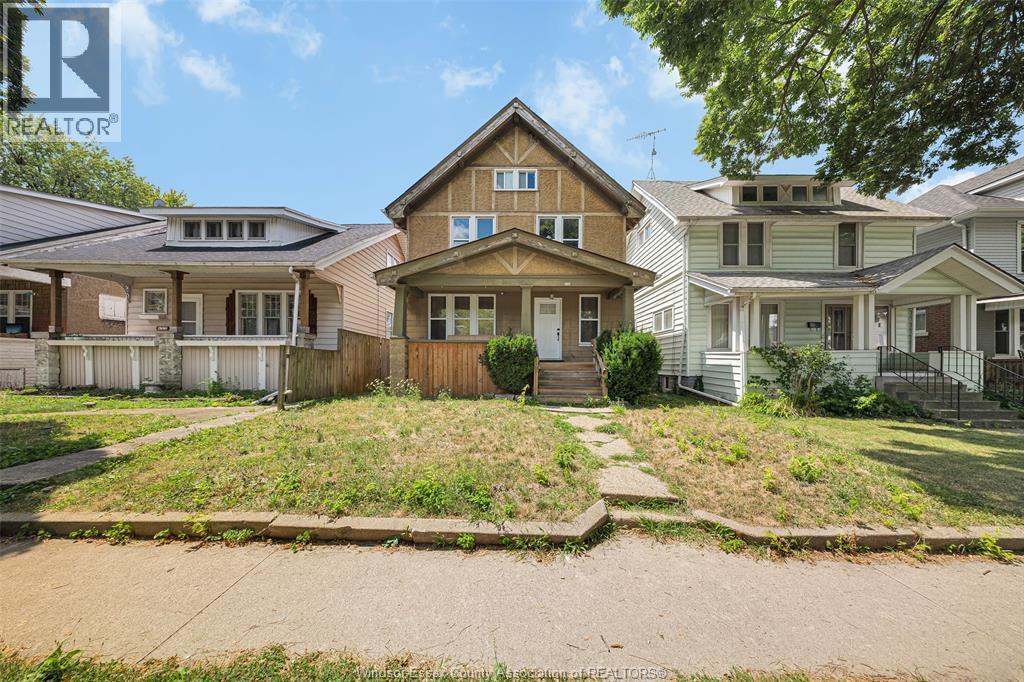 421 ELM AVENUE, Windsor, Ontario