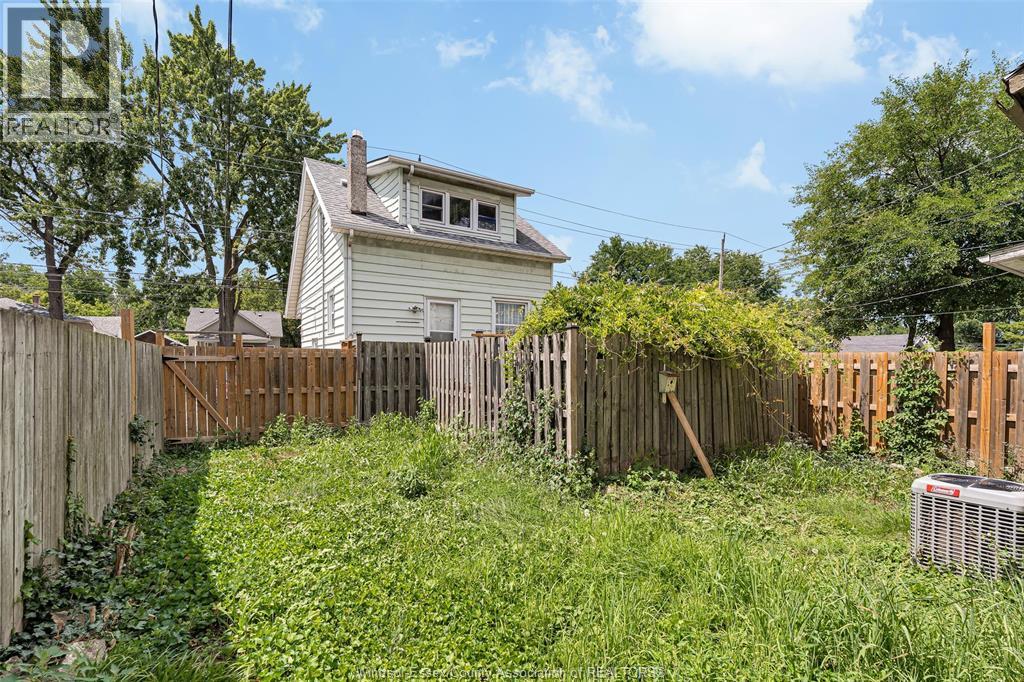 421 Elm Avenue, Windsor, Ontario  N9A 5H2 - Photo 22 - 26019578