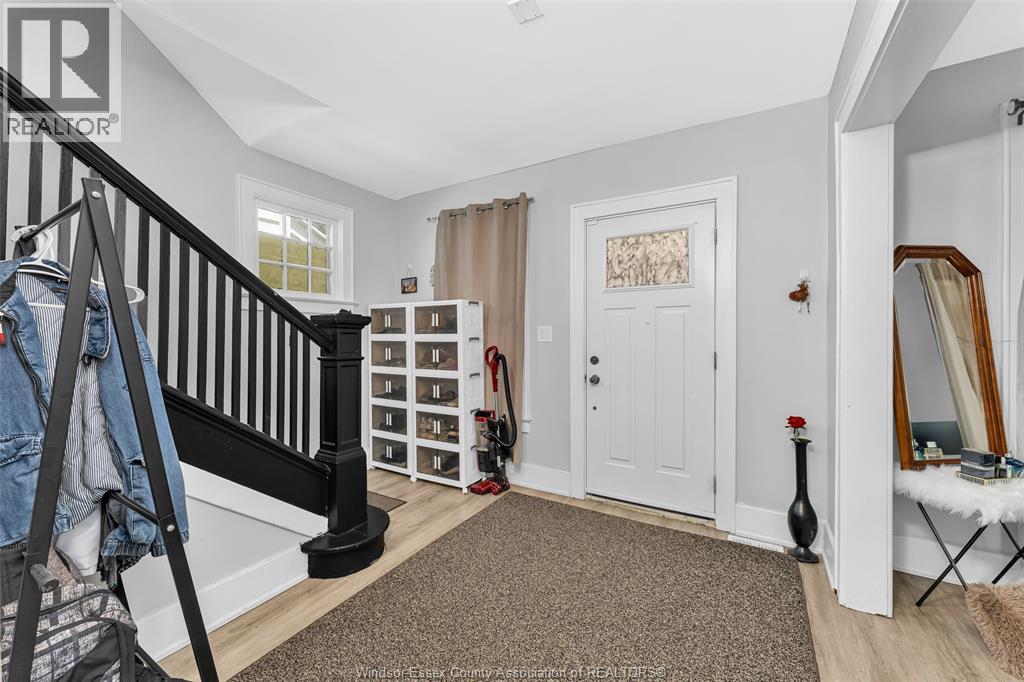 421 Elm Avenue, Windsor, Ontario  N9A 5H2 - Photo 6 - 26019578