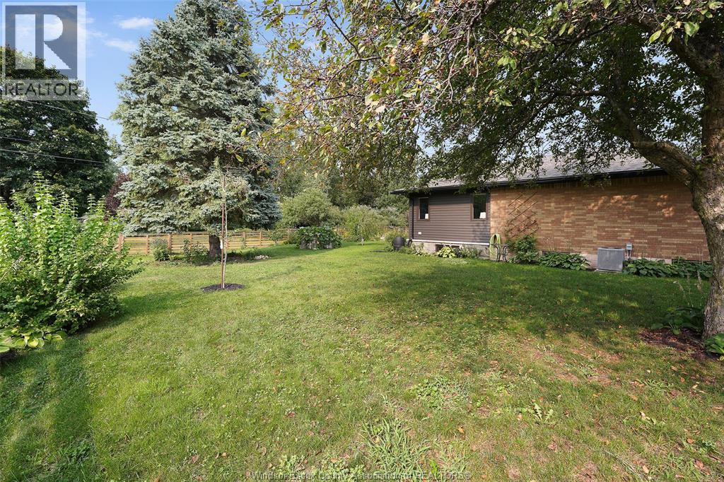 2020 Todd Lane, Lasalle, Ontario  N9H 1J7 - Photo 13 - 26019439