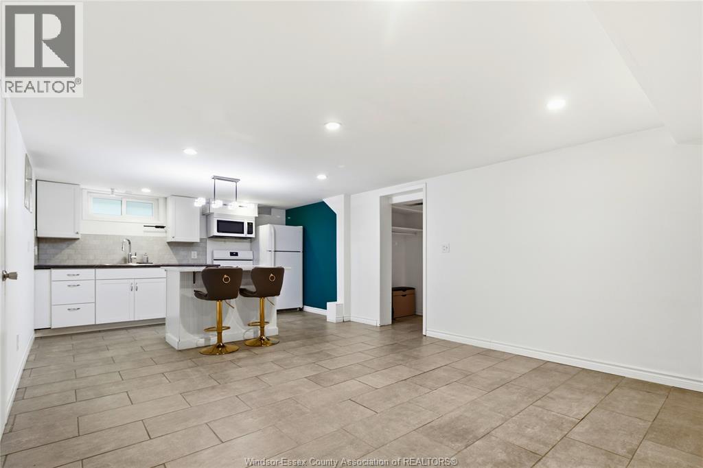 1784 Partington Unit# Lower, Windsor, Ontario  N9B 2E3 - Photo 6 - 26019640