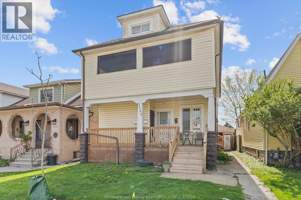 1107 Pierre, Windsor, Ontario  N9A 2L3 - Photo 2 - 26019537