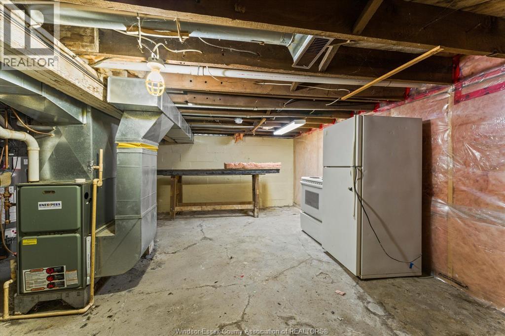 890 Howard Avenue, Windsor, Ontario  N9A 1S2 - Photo 41 - 26019426
