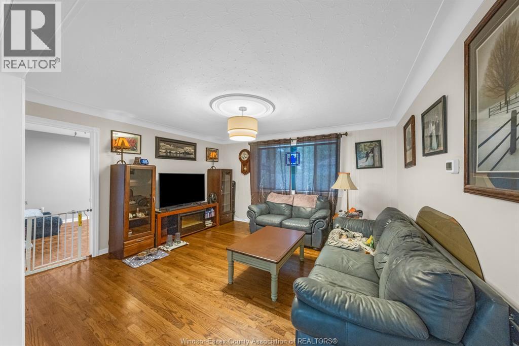 7 Churchill Avenue, Leamington, Ontario  N8H 3R5 - Photo 14 - 26019690