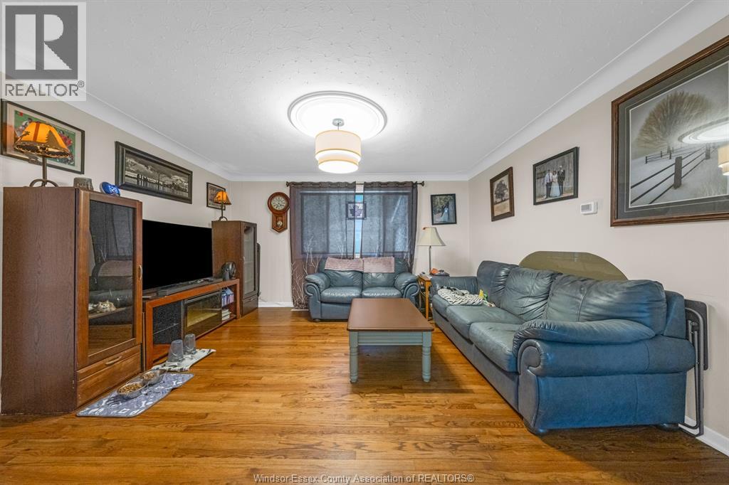 7 Churchill Avenue, Leamington, Ontario  N8H 3R5 - Photo 17 - 26019690