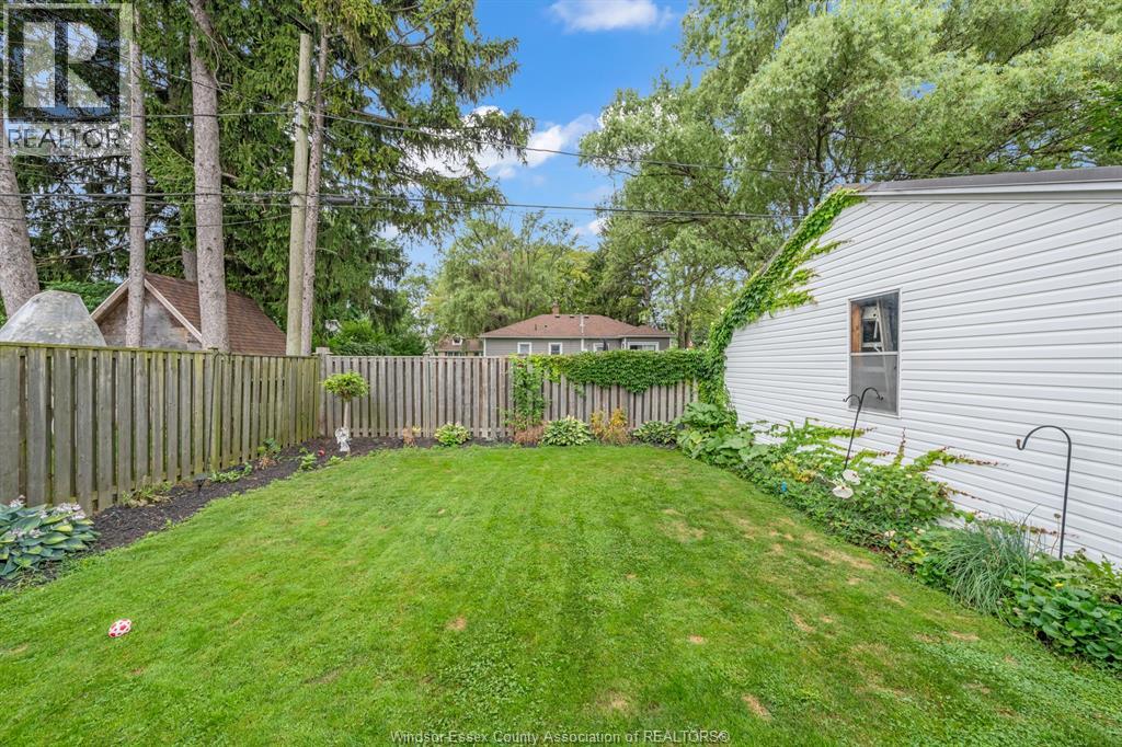 7 Churchill Avenue, Leamington, Ontario  N8H 3R5 - Photo 8 - 26019690