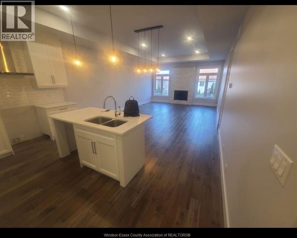 96 Carolina Woods, Leamington, Ontario  N8H 5N2 - Photo 2 - 26019672