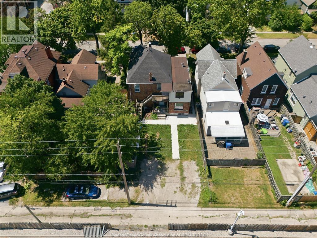 372 Lincoln Road Unit# 2, Windsor, Ontario  N8Y 2G4 - Photo 18 - 26019704
