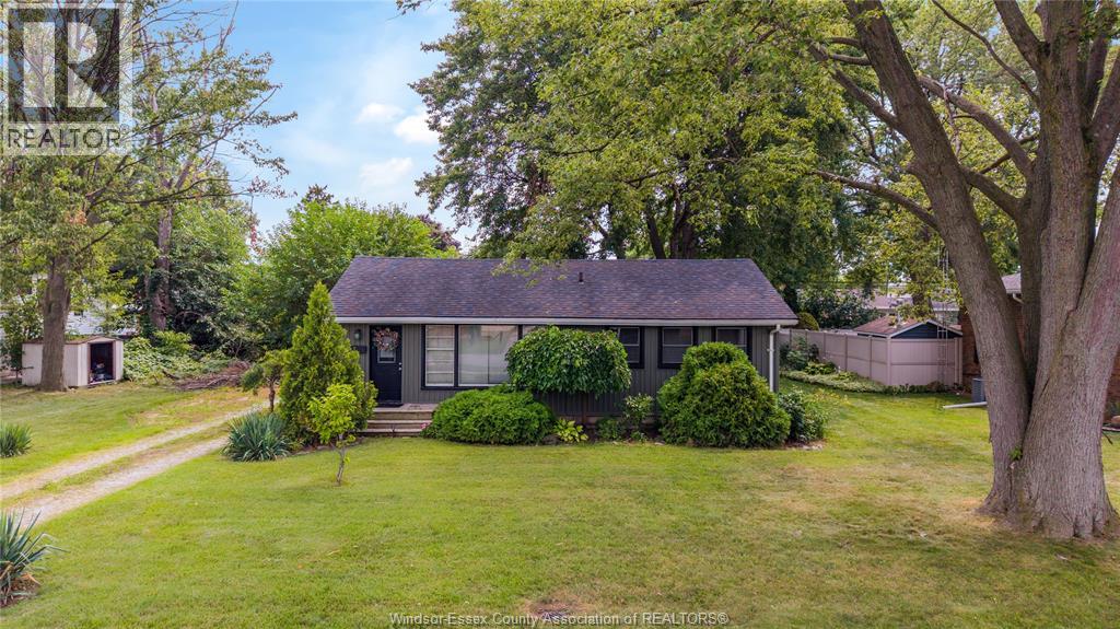 350 Bouffard, Lasalle, Ontario  N9J 1G2 - Photo 2 - 26019501