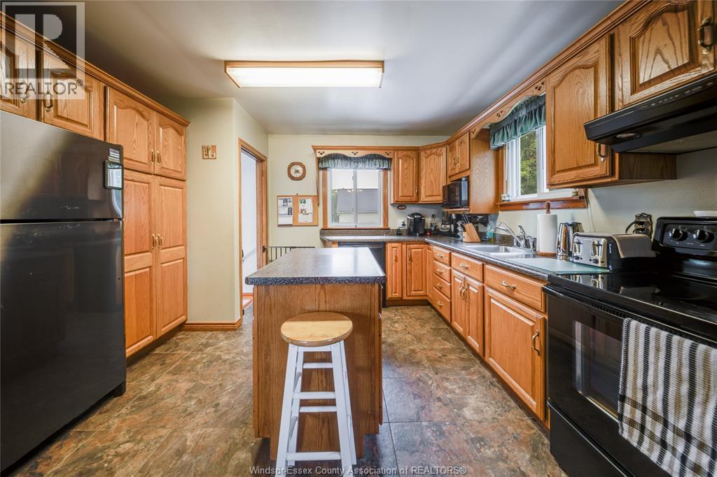 669 Talbot Road, Maidstone, Ontario  N0R 1K0 - Photo 11 - 26019275