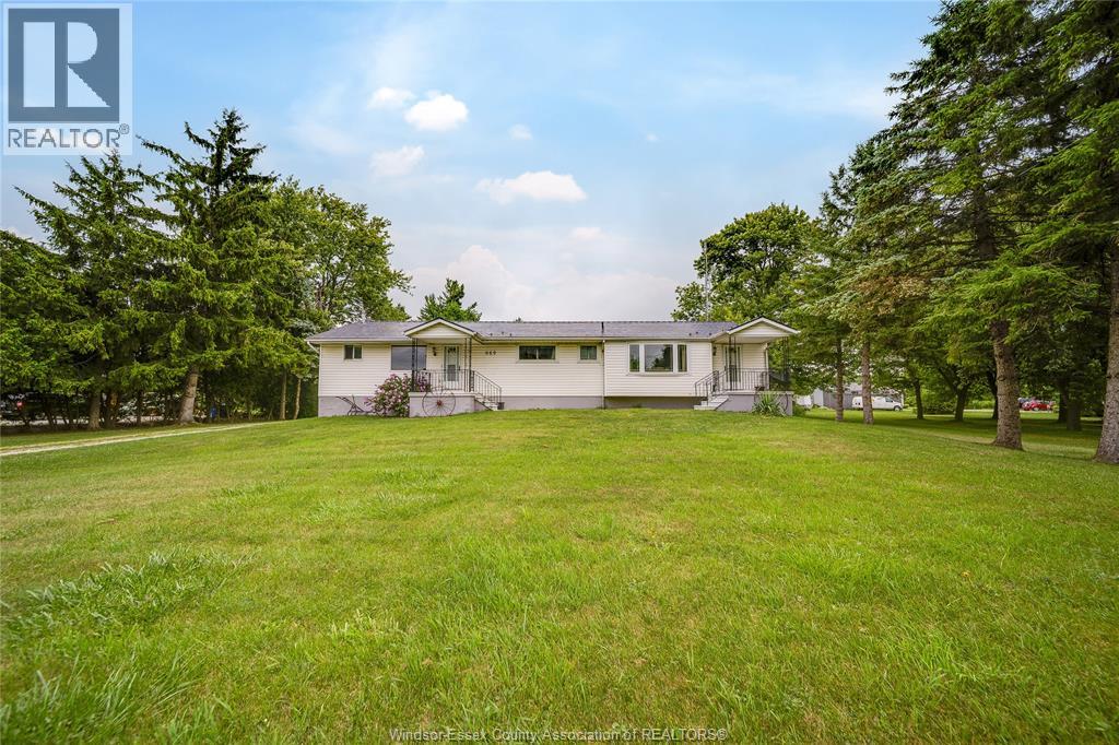 669 Talbot Road, Maidstone, Ontario  N0R 1K0 - Photo 2 - 26019275