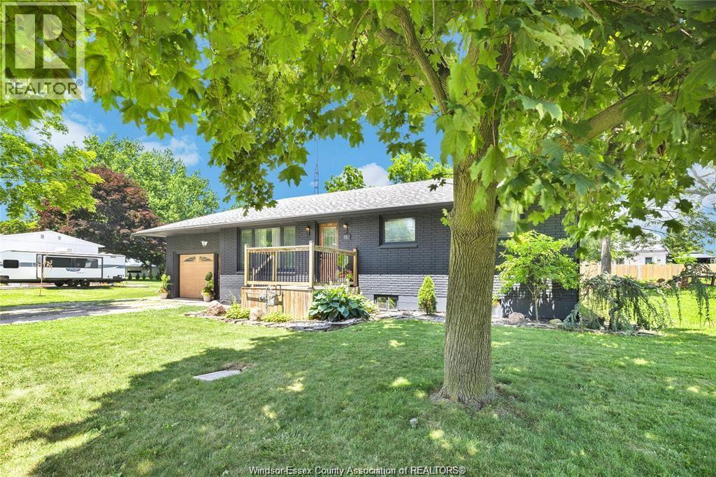 73 Lamarsh, Wheatley, Ontario  N0P 2P0 - Photo 2 - 26019733