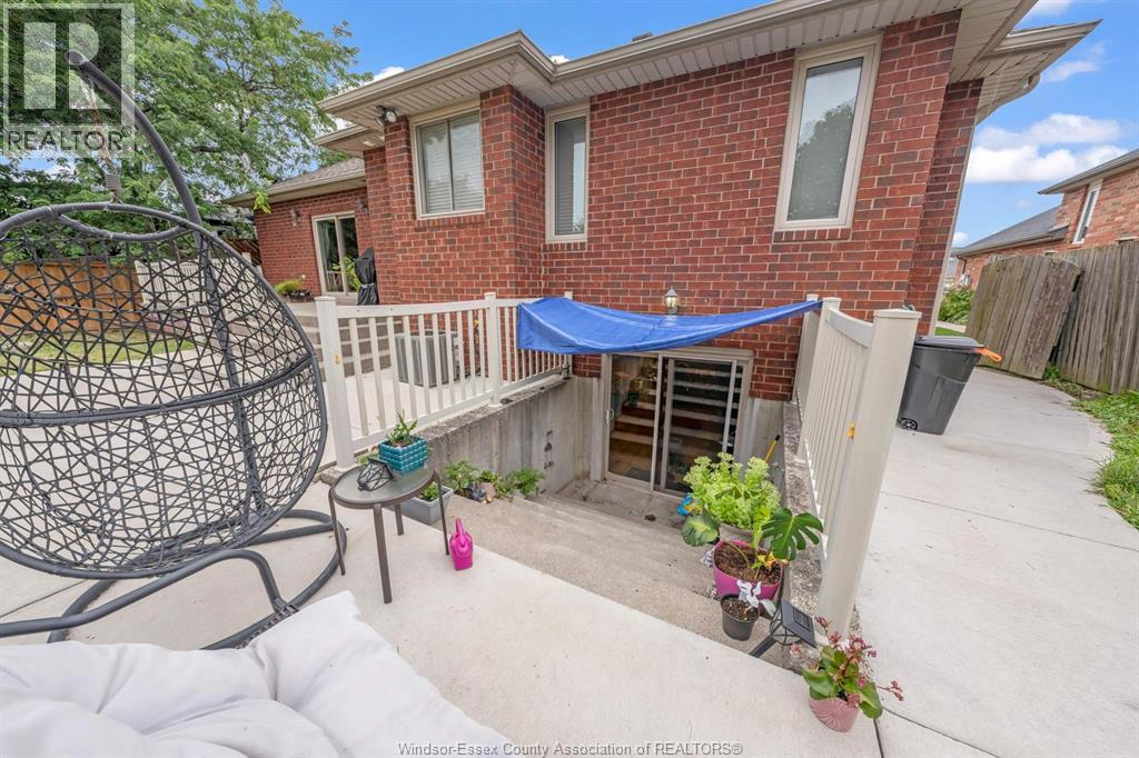 77 Whelan Drive, Amherstburg, Ontario  N9V 4B6 - Photo 25 - 26019480