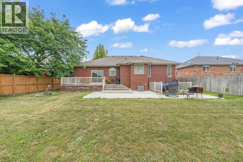 77 Whelan Drive, Amherstburg, Ontario  N9V 4B6 - Photo 40 - 26019480