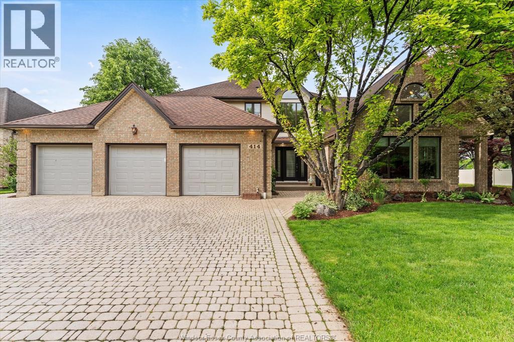 414 CHAMBERS, Tecumseh, Ontario