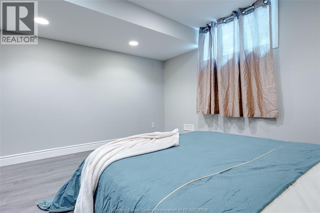 824 Lake Trail, Windsor, Ontario  N9G 2M8 - Photo 40 - 26019800