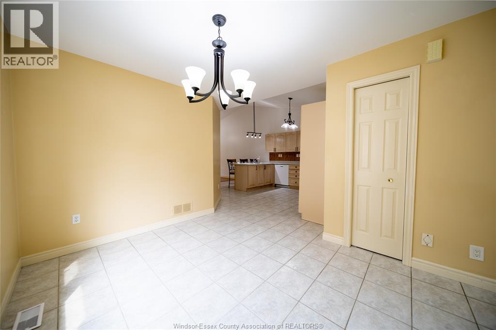 1511 Chateau Avenue, Windsor, Ontario  N8P 1M3 - Photo 6 - 26019548