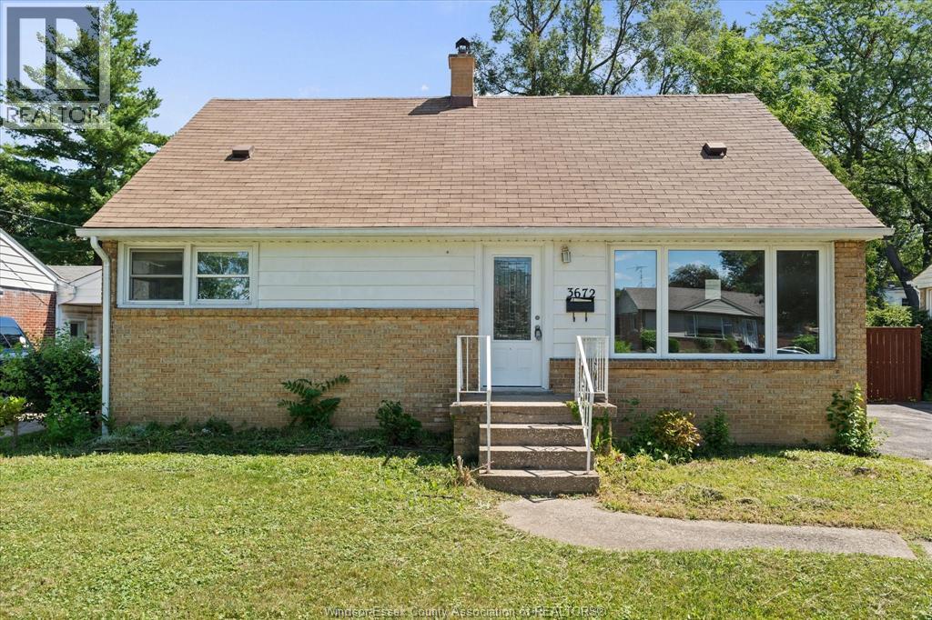 3672 MORRIS DRIVE, Windsor, Ontario