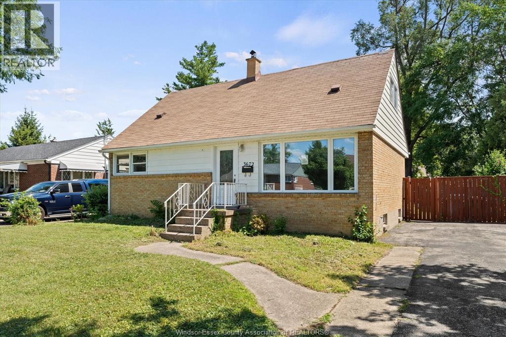 3672 Morris Drive, Windsor, Ontario  N9E 2K7 - Photo 2 - 26019714