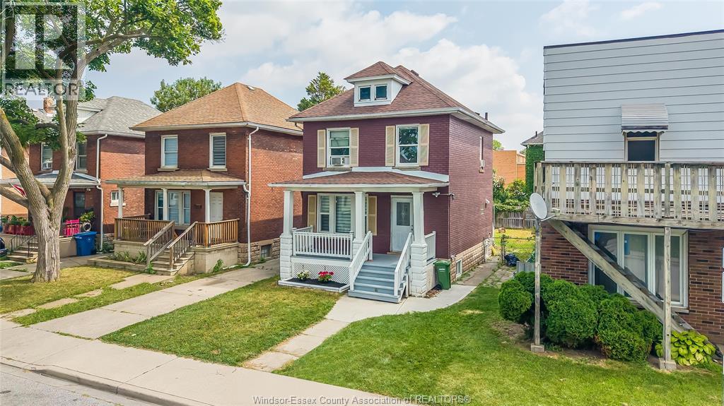 392 Curry Avenue, Windsor, Ontario  N9B 2B7 - Photo 2 - 26019833