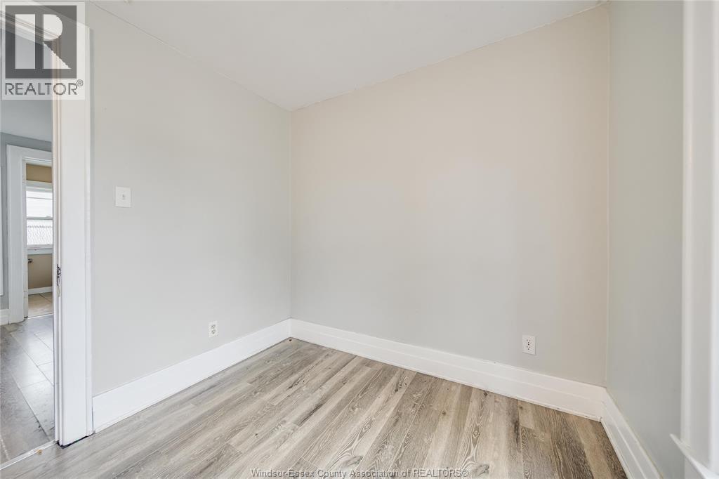 392 Curry Avenue, Windsor, Ontario  N9B 2B7 - Photo 34 - 26019833