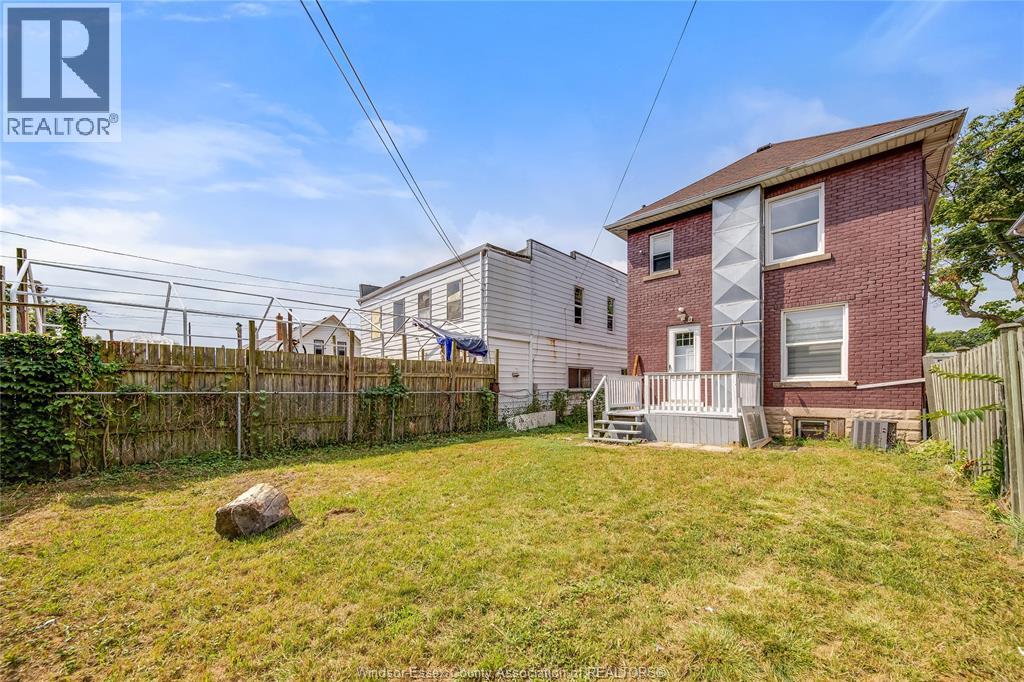 392 Curry Avenue, Windsor, Ontario  N9B 2B7 - Photo 44 - 26019833