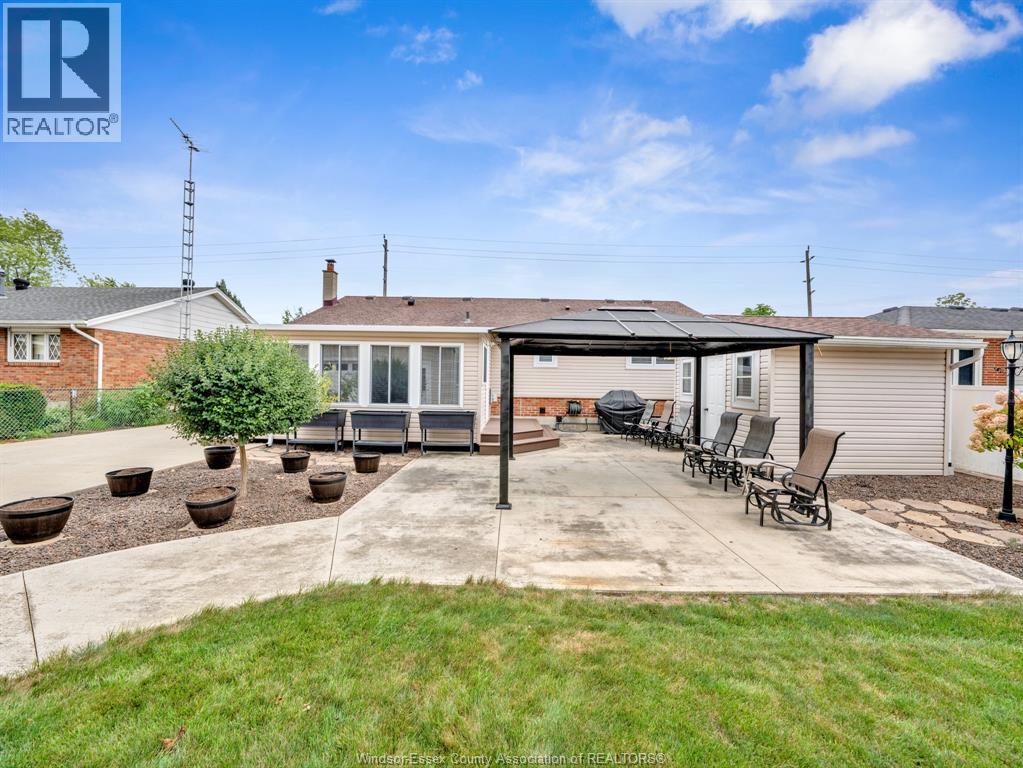 265 Fairview Avenue East, Essex, Ontario  N9M 2R4 - Photo 41 - 26019831