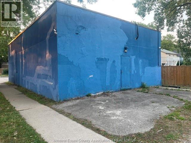 400 Chippawa Street, Windsor, Ontario  N9C 4E2 - Photo 5 - 26019803