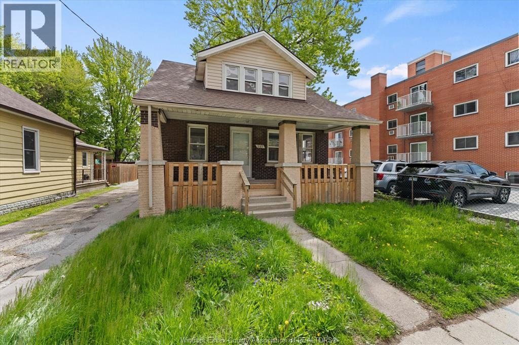 3185 Donnelly, Windsor, Ontario  N9C 1M3 - Photo 3 - 26019860