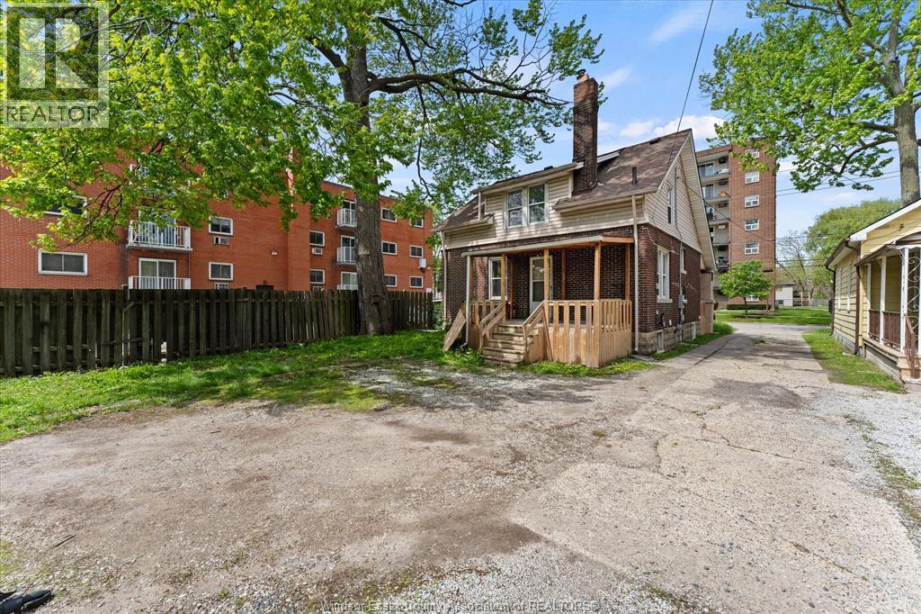 3185 Donnelly, Windsor, Ontario  N9C 1M3 - Photo 37 - 26019860