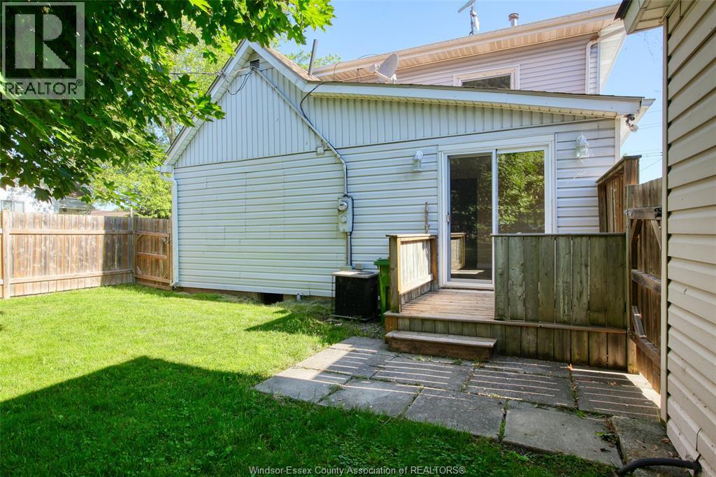 6887 Tecumseh, Lakeshore, Ontario  N0R 1N0 - Photo 35 - 26019855