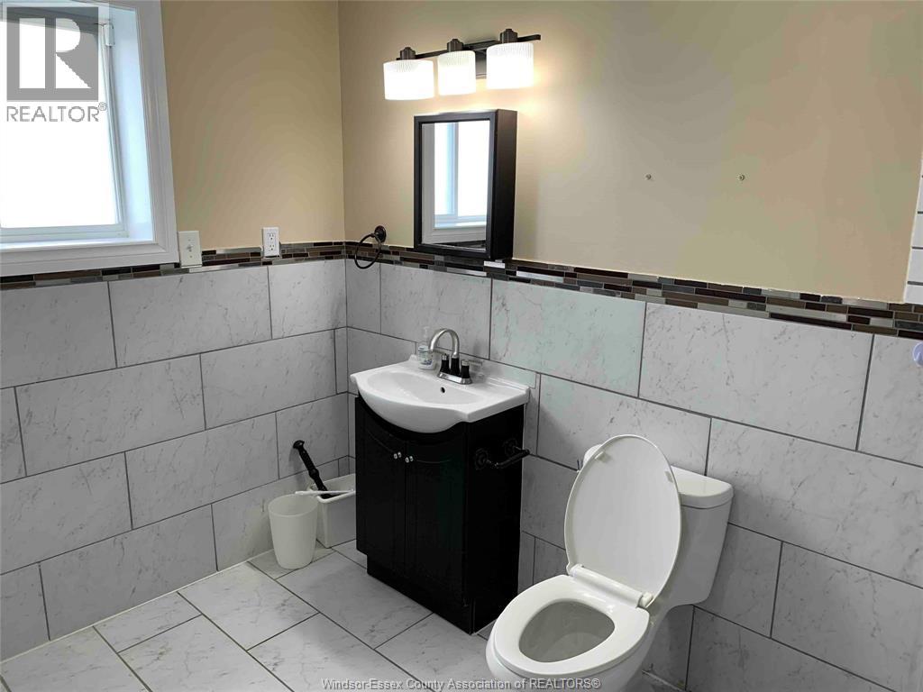 4537 Fontana Avenue Unit# Lower, Windsor, Ontario  N9G 3C8 - Photo 9 - 26019919