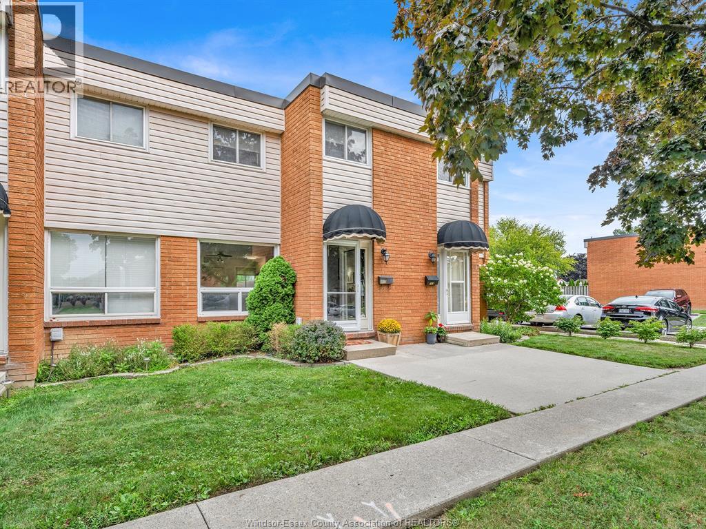 301 Victoria Unit# D, Amherstburg, Ontario  N9V 3B3 - Photo 1 - 26019971