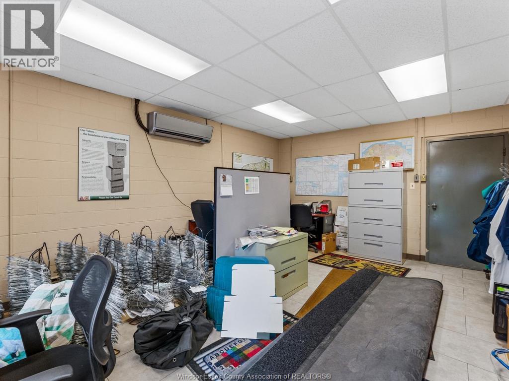 5135 Halford Drive, Oldcastle, Ontario  N9A 6J3 - Photo 9 - 26019774