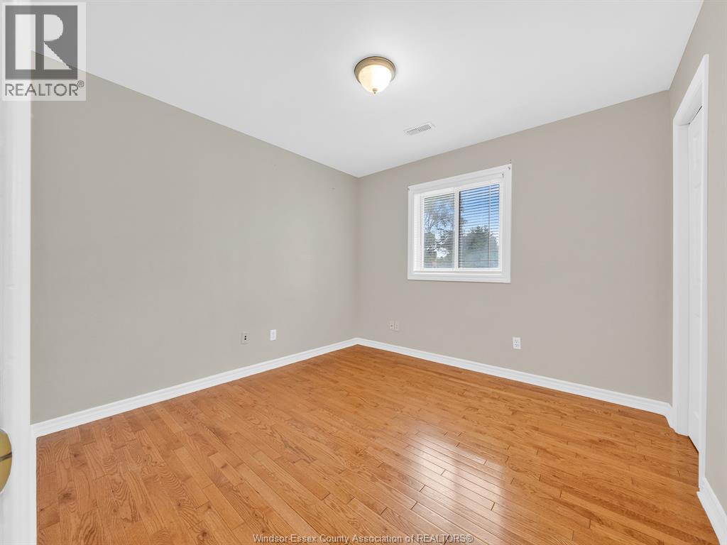 271 Watkins, Windsor, Ontario  N9C 0A8 - Photo 27 - 26020011
