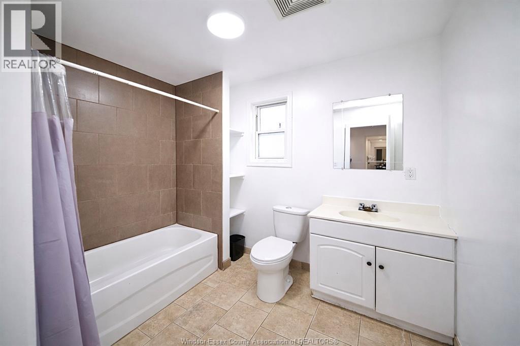 3463 Harris Street, Windsor, Ontario  N9C 1N6 - Photo 10 - 26020014