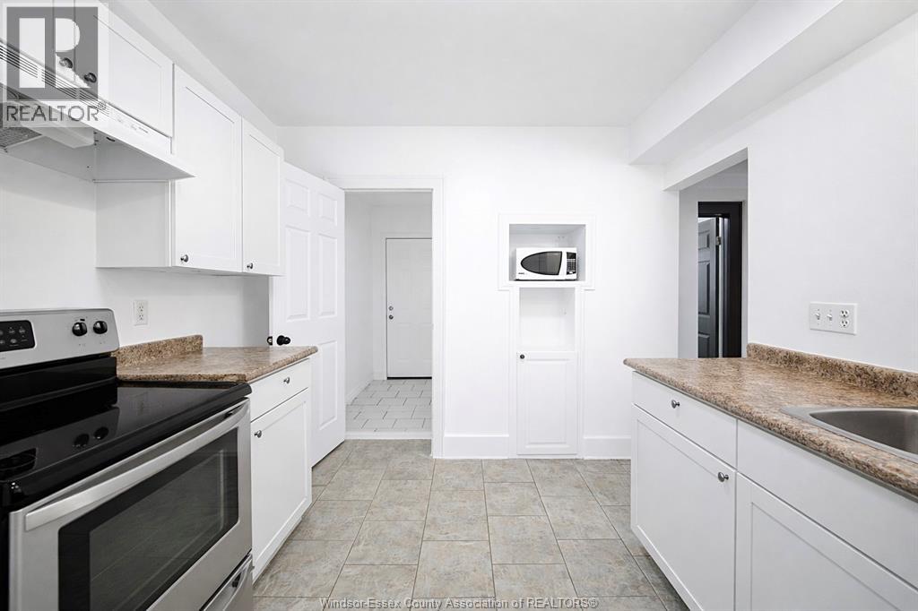 3463 Harris Street, Windsor, Ontario  N9C 1N6 - Photo 4 - 26020014