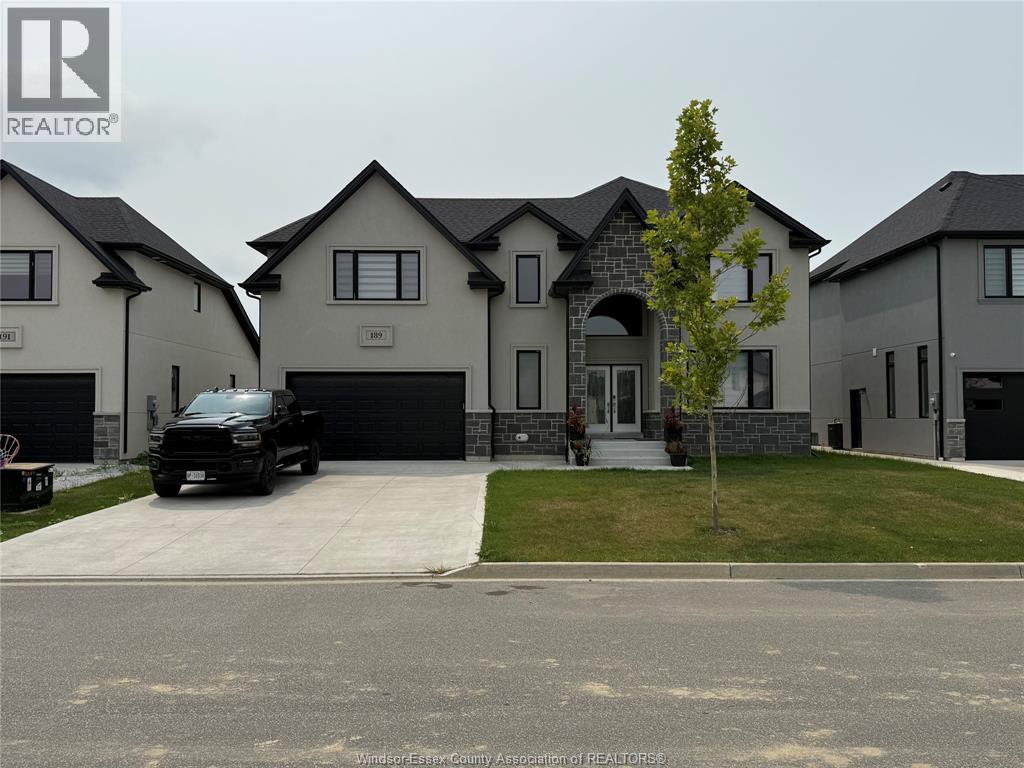 189 WHELAN DRIVE, Amherstburg, Ontario