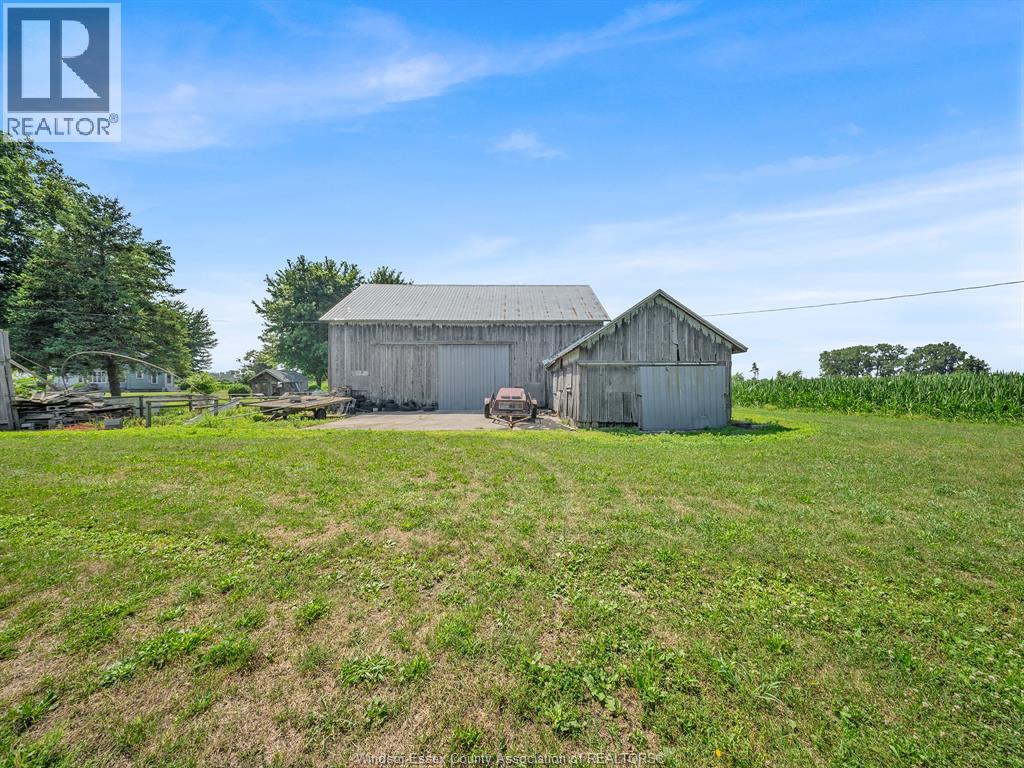 1598 Gore, Harrow, Ontario  N0R 1G0 - Photo 13 - 26020017