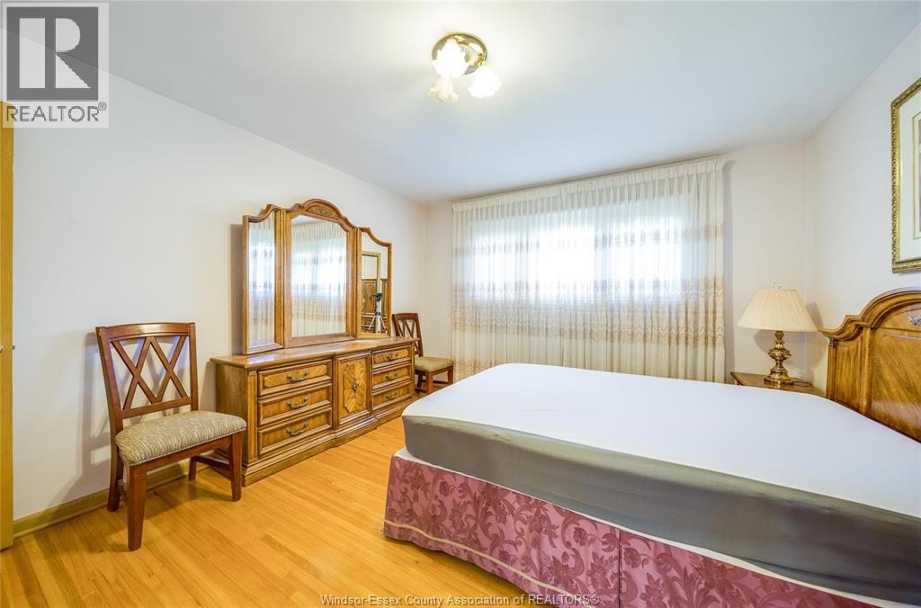 2506 Longfellow Avenue, Windsor, Ontario  N9E 2K9 - Photo 10 - 26020026